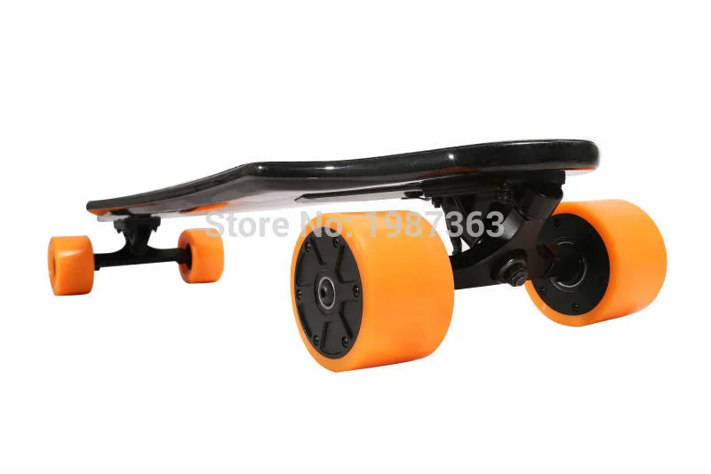 Skateboard with Double Kicktail-Dual drive completed electric skateboard longboard carbon fiber deck63mm hub motor 90mm wheel 6AH Li-ion Battery mini remote